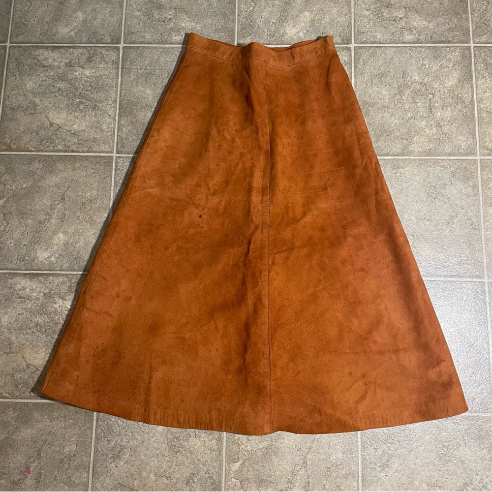 100% leather bagatelle skirt